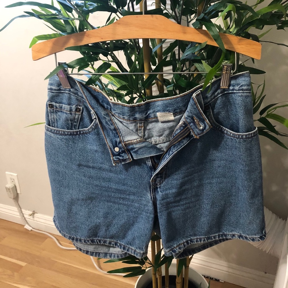 Levi’s shorts sz 10